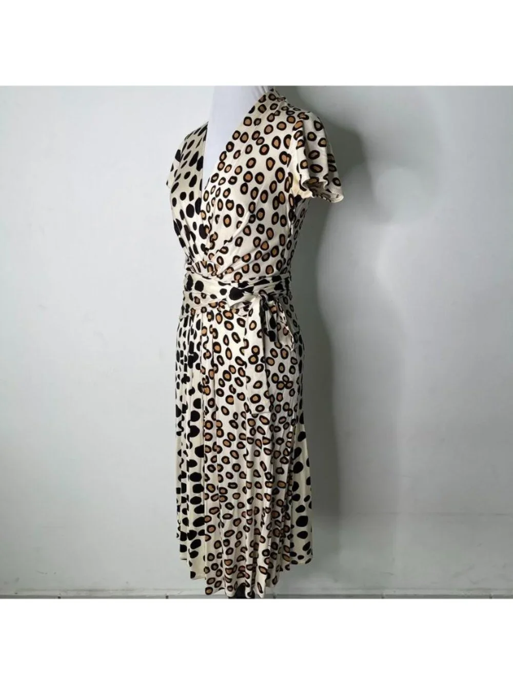 Issa London Silk Jersey Mixed Animal Print Wrap Midi Dress Women's US 6 - Picture 6 of 14